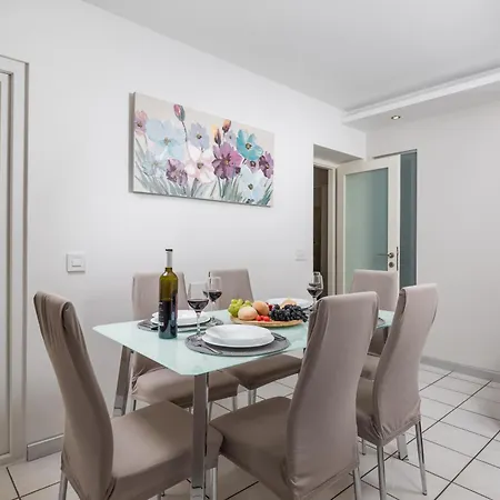 Apartament Flower *